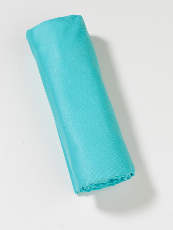 nima_trapezomantilo_delicatessen_deep aqua
