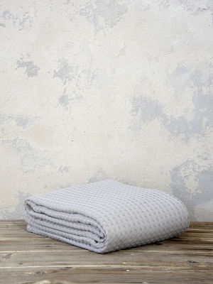 kouverta_nima_habit_earth_gray