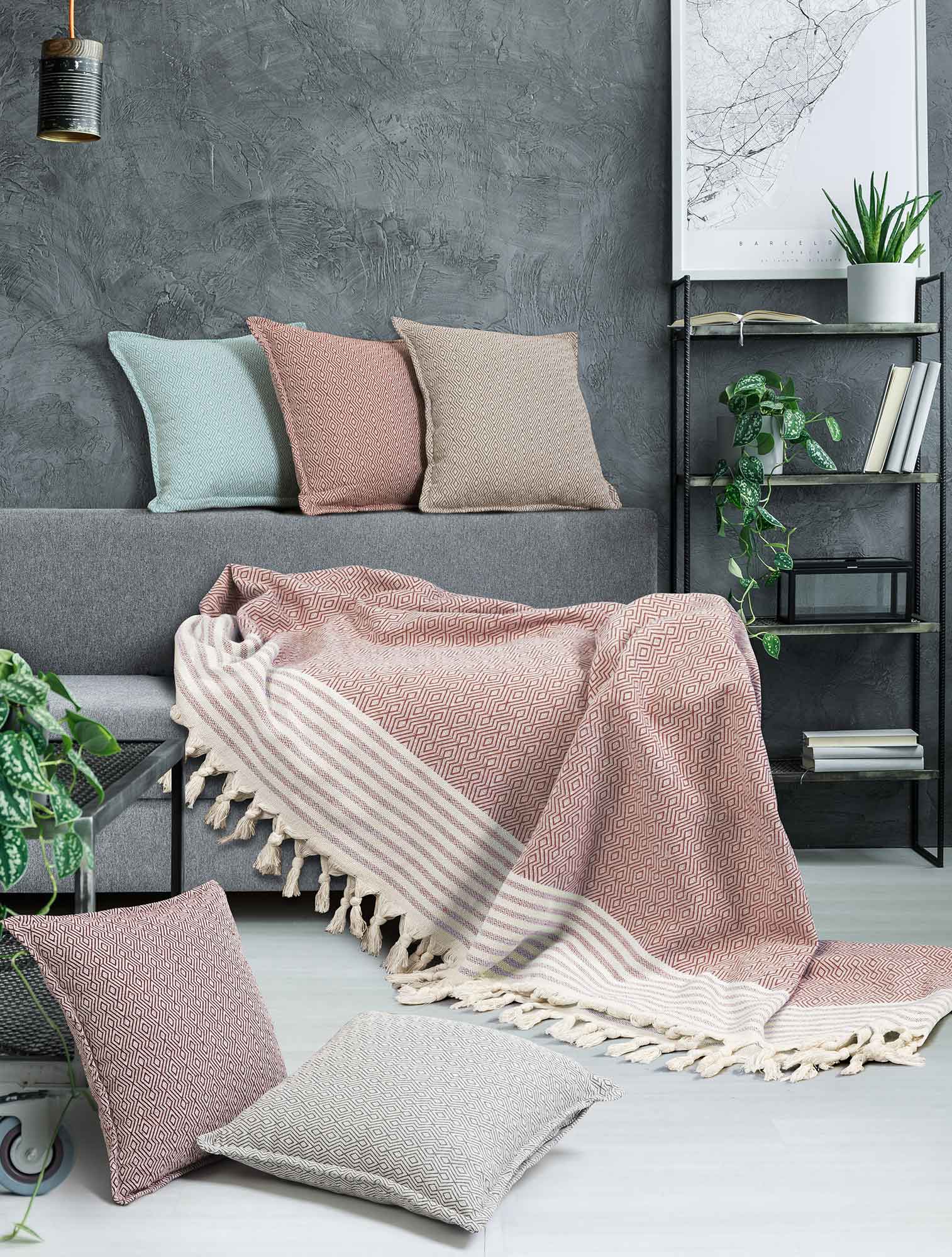 rixtari_madi_tent_coral