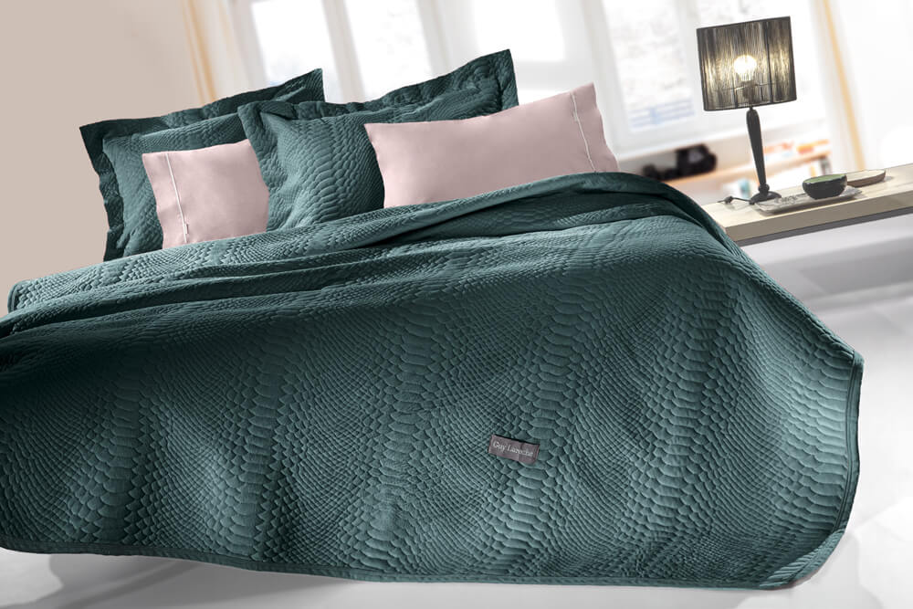 kouverta_guy_laroche_capsule_emerald