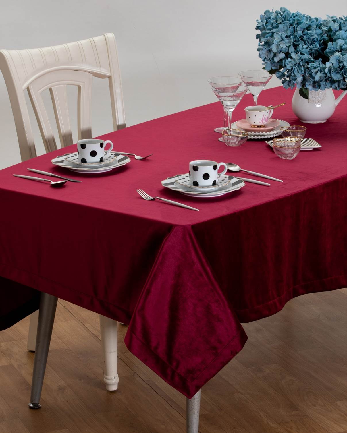 velonia_plstb035_red